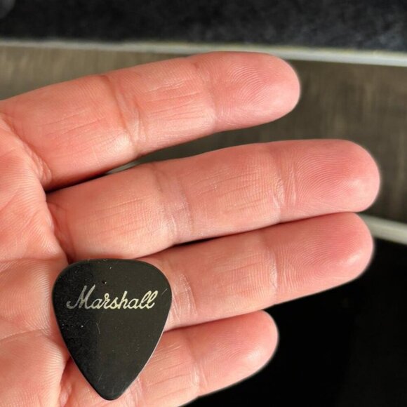 Marshall Molded Hardshell  Traveling Case Guitar Black Size 38x40x6x15 - Picture 8 of 15